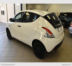 Auto - Lancia ypsilon 1.2 69 cv 5p. s&s elefantino blu