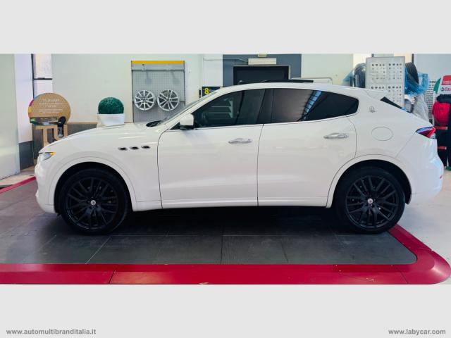 Auto - Maserati levante v6 diesel 275 cv awd