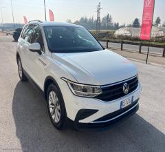 Auto - Volkswagen tiguan 1.5 tsi act life