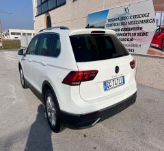 Auto - Volkswagen tiguan 1.5 tsi act life