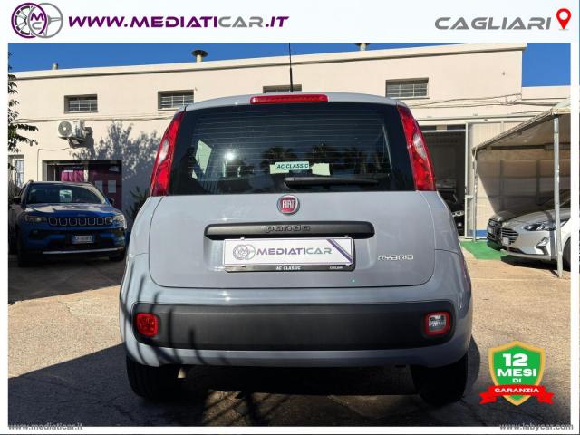 Auto - Fiat panda 1.0 firefly s&s hybrid