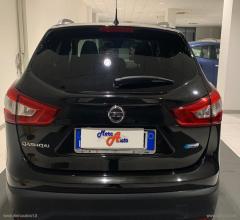 Auto - Nissan qashqai 1.5 dci tekna