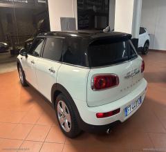 Auto - Mini mini cooper d clubman