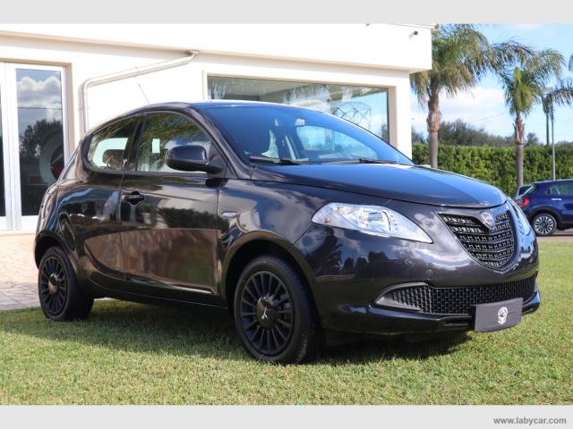 Auto - Lancia ypsilon 1.2 69 cv 5p. elefantino