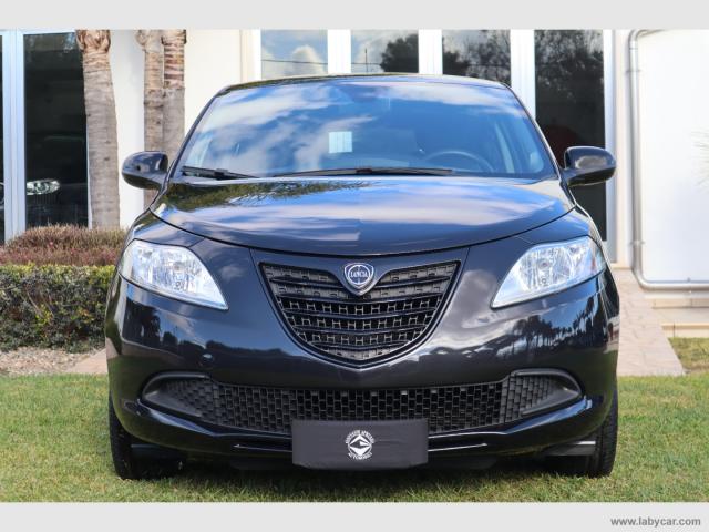 Auto - Lancia ypsilon 1.2 69 cv 5p. elefantino