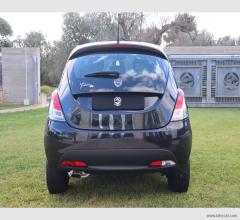 Auto - Lancia ypsilon 1.2 69 cv 5p. elefantino