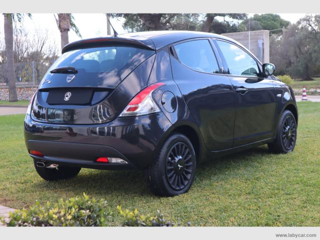 Auto - Lancia ypsilon 1.2 69 cv 5p. elefantino