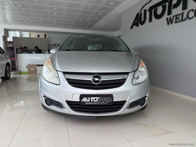 Auto - Opel corsa 1.2 5p. cosmo