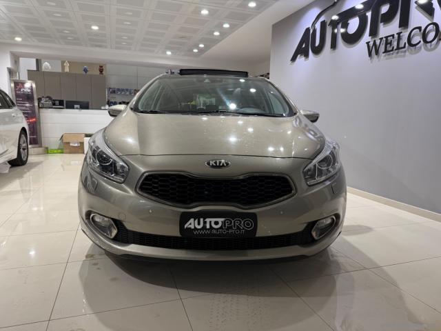 Auto - Kia cee d 1.6 crdi 128 cv 5p. class