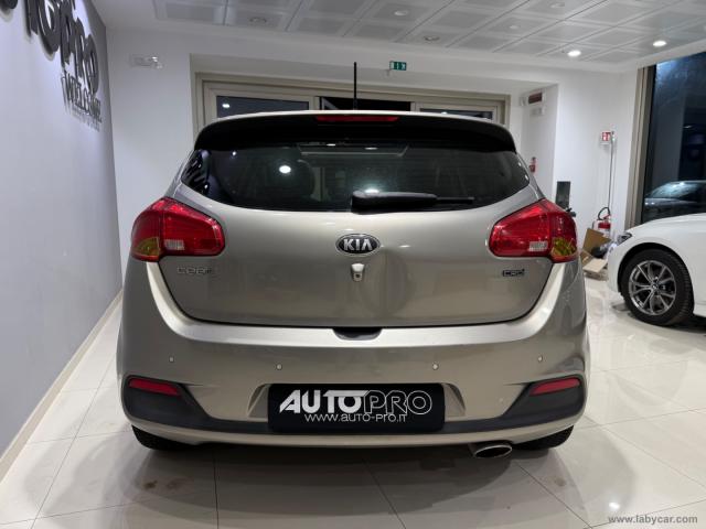 Auto - Kia cee d 1.6 crdi 128 cv 5p. class