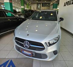 Auto - Mercedes-benz a 180 d automatic sport