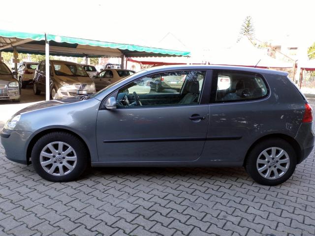 Auto - Volkswagen golf 1.9 tdi 3p. comfortline