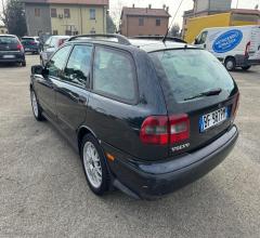 Auto - Volvo v40 1.9 d cat optima