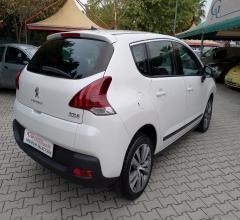 Auto - Peugeot 3008 1.6 hdi 115 cv active