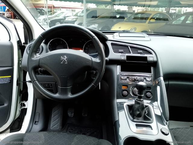 Auto - Peugeot 3008 1.6 hdi 115 cv active