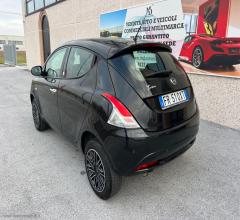 Auto - Lancia ypsilon 0.9 t.air 85cv 5p. met.ec. gold