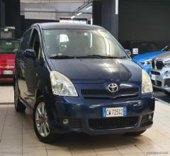 Toyota corolla verso 1.6 16v