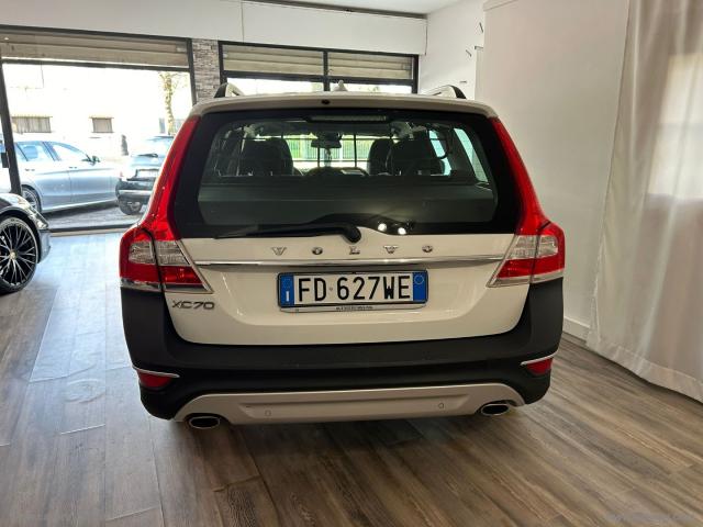 Auto - Volvo xc70 d4 geartronic momentum