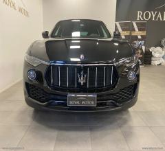 Auto - Maserati levante v6 diesel 275 cv awd