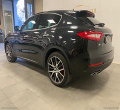 Auto - Maserati levante v6 diesel 275 cv awd