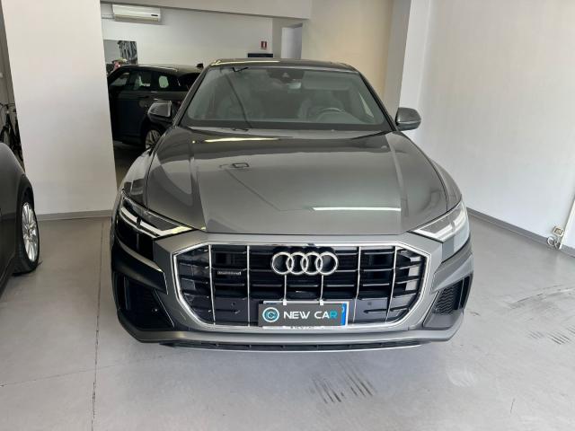 Audi q8 50 tdi 286 cv quattro tiptronic sport