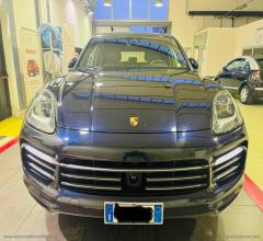 Auto - Porsche cayenne 3.0 v6