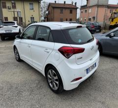 Auto - Hyundai i20 1.2 84 cv 5p. econext comfort