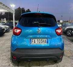 Auto - Renault captur 1.5 dci 8v 90 cv s&s wave