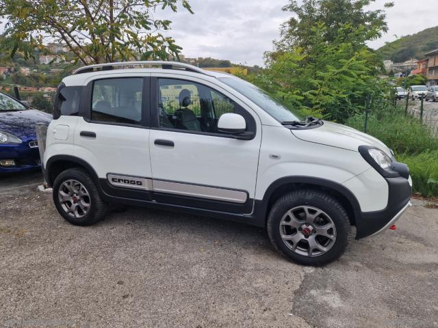 Auto - Fiat panda cross 0.9 twinair turbo s&s 4x4