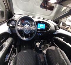 Auto - Toyota aygo x 1.0b trend mt - my23