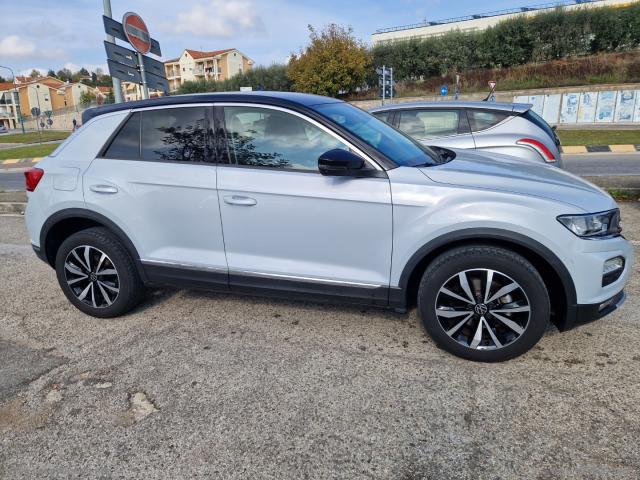 Auto - Volkswagen t-roc 1.0 tsi business bmt