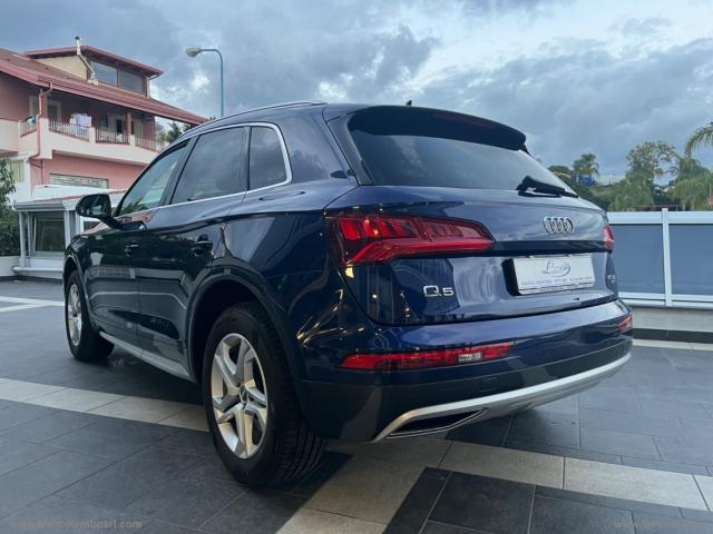 Auto - Audi q5 40 tdi quattro s tr. business design