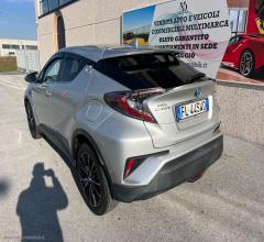 Auto - Toyota c-hr 1.8 hybrid e-cvt lounge