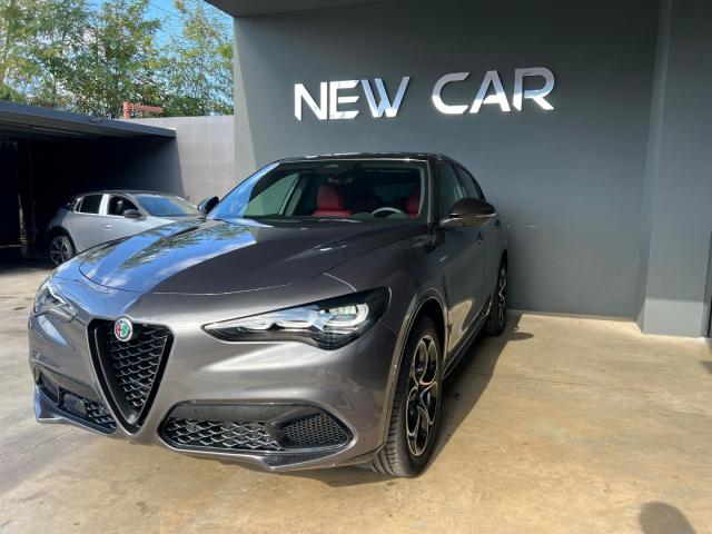 Auto - Alfa romeo stelvio 2.2 t.diesel 210cv at8 q4 veloce