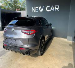 Auto - Alfa romeo stelvio 2.2 t.diesel 210cv at8 q4 veloce