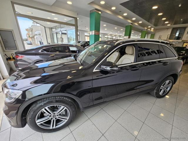 Auto - Mercedes-benz glc 200 d 4matic sport