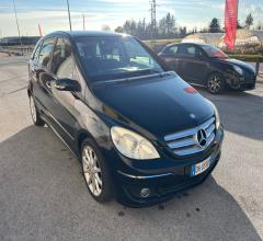 Auto - Mercedes-benz b 180 cdi sport