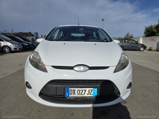 Auto - Ford fiesta+ 1.4 5p. bz.- gpl