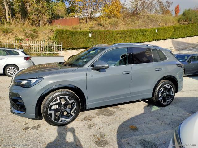 Auto - Volkswagen tiguan 2.0 tdi 150 cv dsg r-line plus