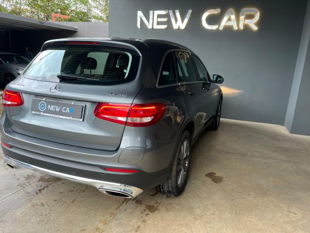 Auto - Mercedes-benz glc 350 e 4matic business