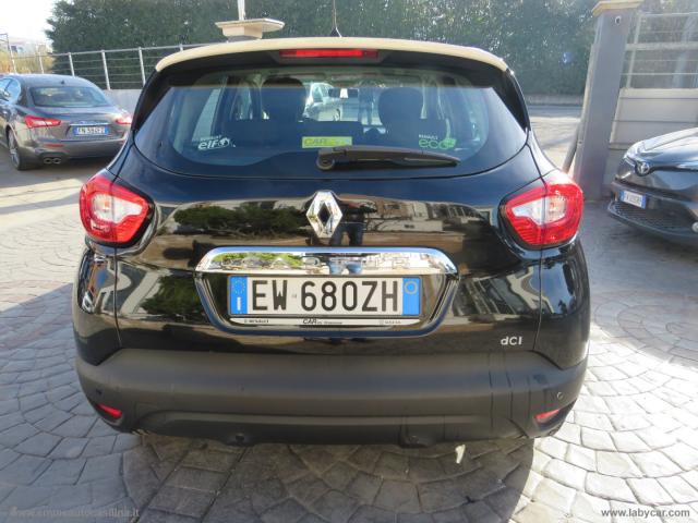 Auto - Renault captur 1.5 dci 8v 90 cv s&s ener. r-link