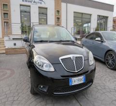 Lancia ypsilon 1.2 69 cv unyca