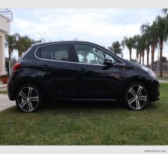 Auto - Peugeot 208 puretech turbo 110 s&s 5p. gt line