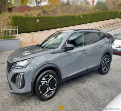 Auto - Peugeot 2008 puretech 100 s&s allure