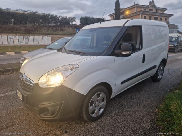 Opel combo 1.6 cdti 105 pc-tn van 750kg e6