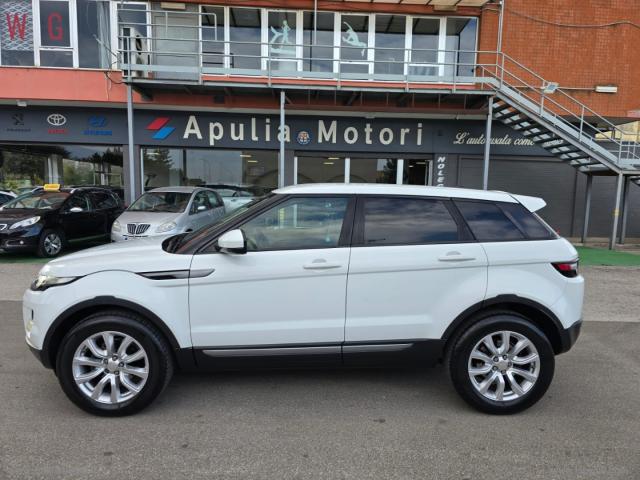 Auto - Land rover rr evoque 2.2 sd4 5p. pure