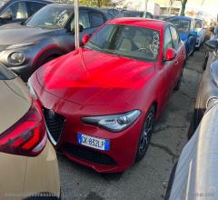 Auto - Alfa romeo giulia 2.2 td 190 cv at8 business