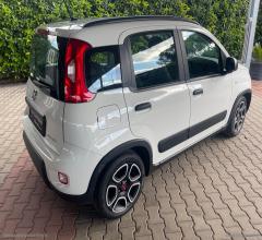 Auto - Fiat panda 1.0 firefly s&s hybrid city life