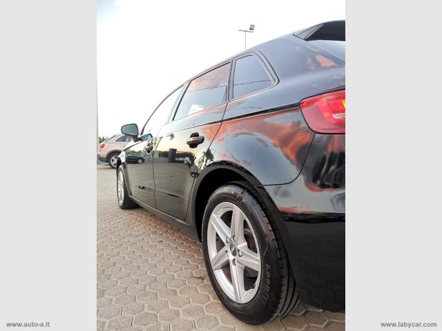 Auto - Audi a3 spb 30 tdi business