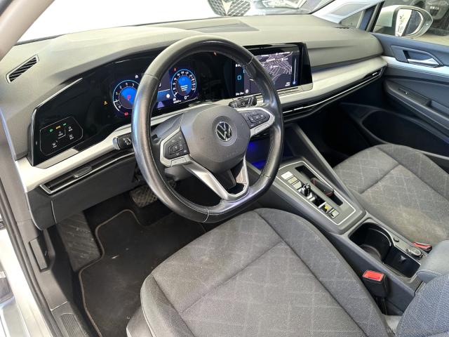 Auto - Volkswagen golf 8 1.0 etsi evo dsg life